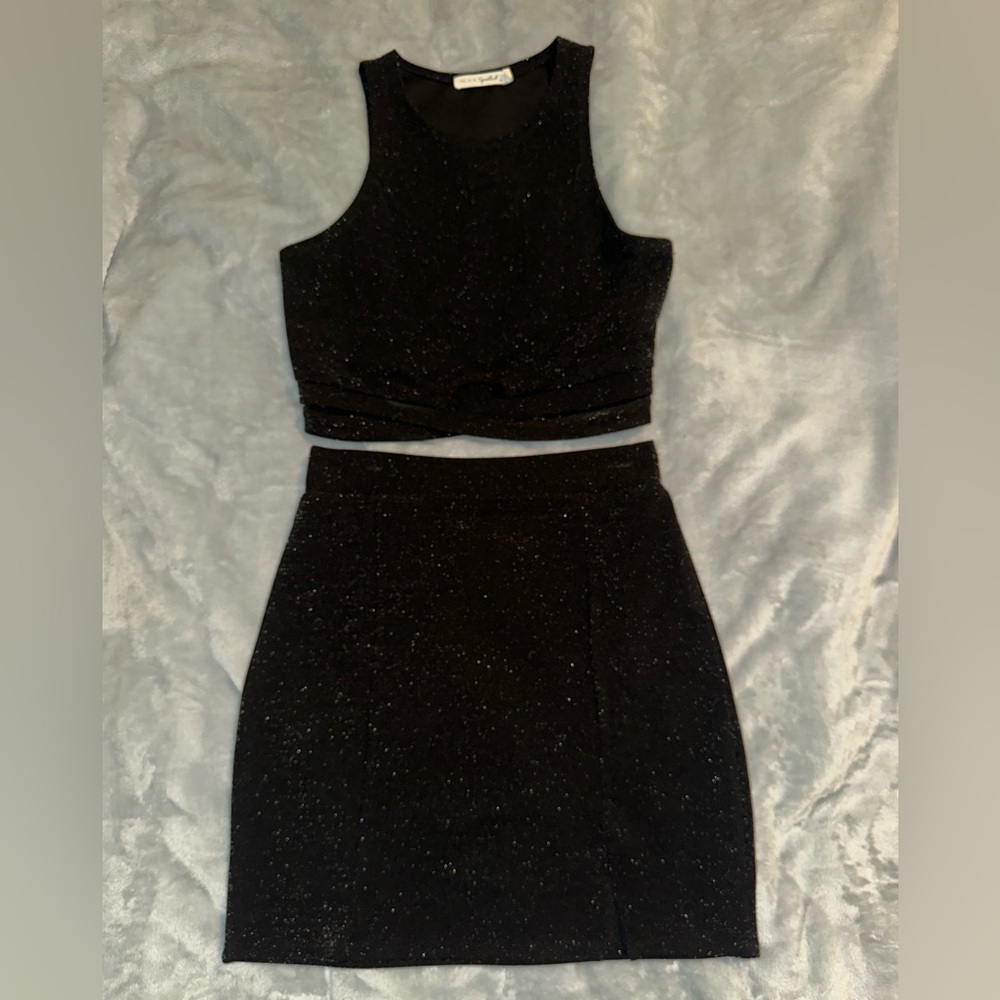 Love to be Spoiled Elegant Black Sparkle Set